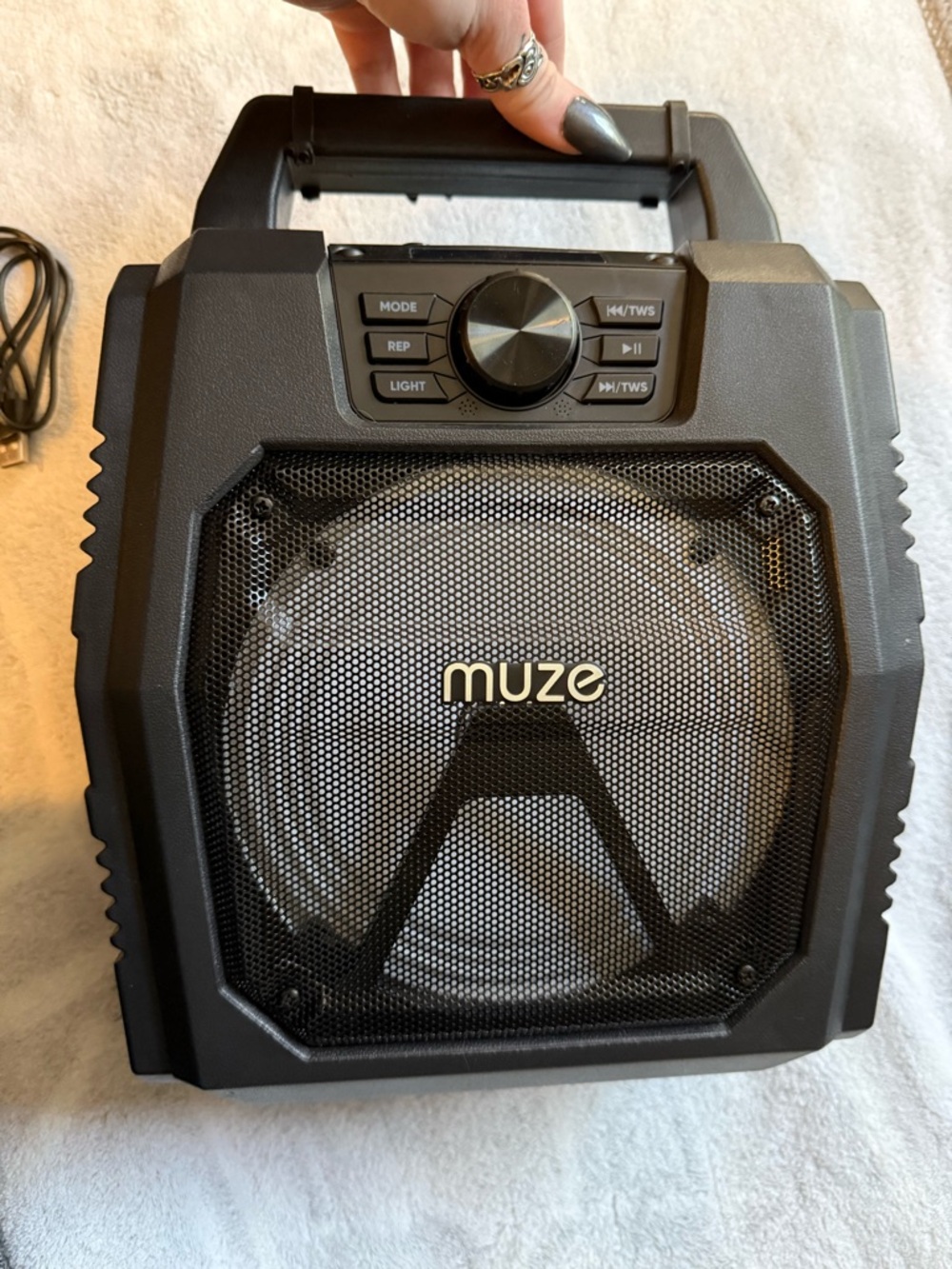 Muze Portable Bluetooth Speaker in Black with Handle